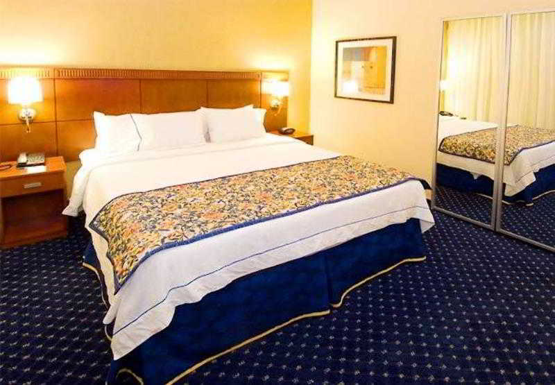 คอร์ตยาร์ด บาย แมริออท ซานอันโตนิโอ ซีเวิร์ลด์/แล็คแลนด์ Hotel ภายนอก รูปภาพ